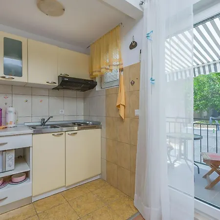 Apartment Goge Omiš Esterno foto