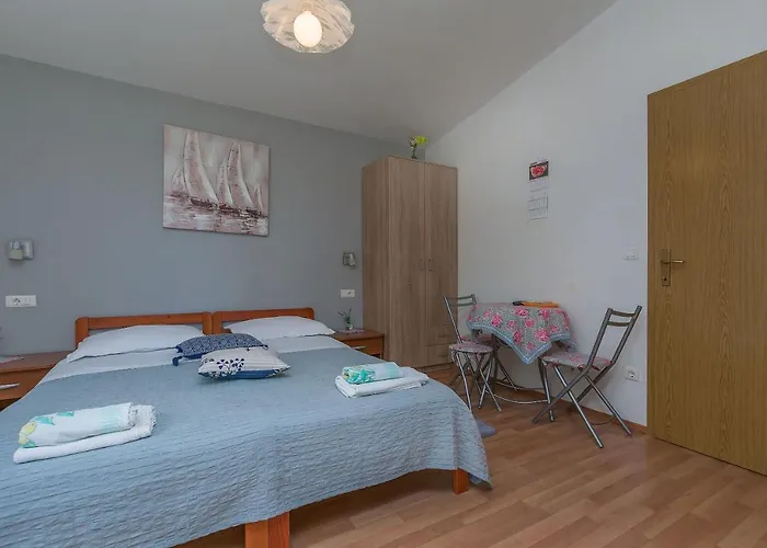 Apartment Goge
