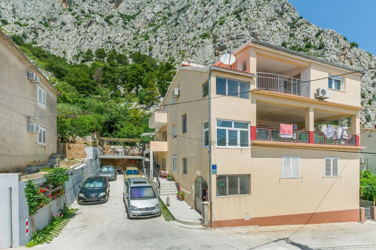 Apartment Goge Omiš